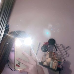 Meet your Posher, Sabrina